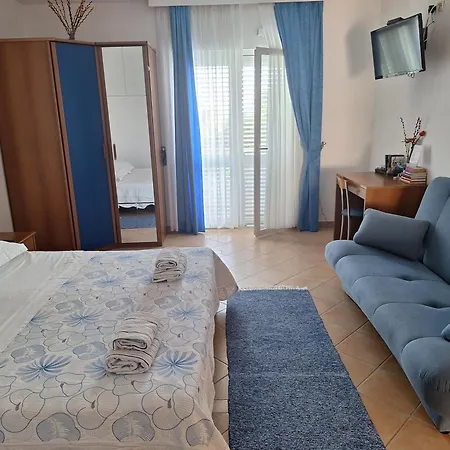 Rosso Apartmán *