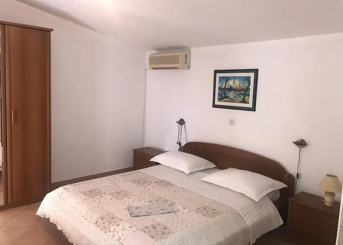 Rosso Apartment