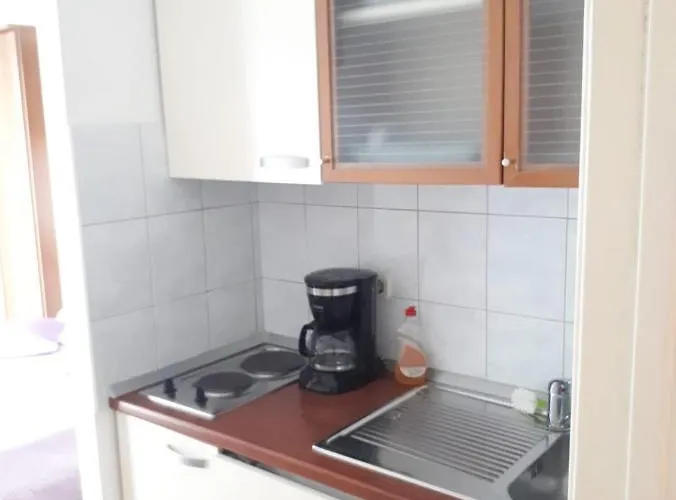 Rosso Apartment