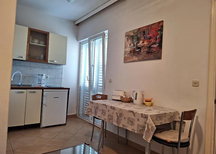 Rosso Apartment